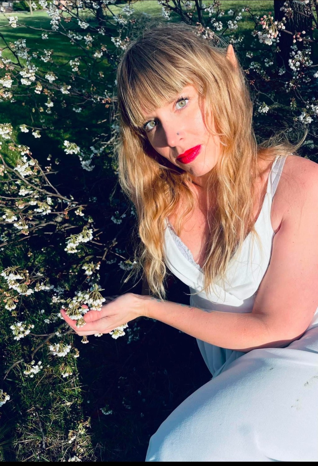 Aphrodite’s pupil and&nbsp;handmaiden.